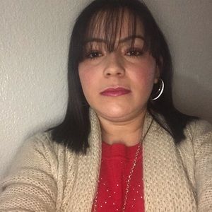 Meet your Posher, Beatriz